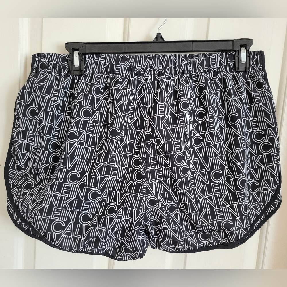 Calvin Klein Women's Black and White Athletic Shorts Size XL - Picture 4 of 7